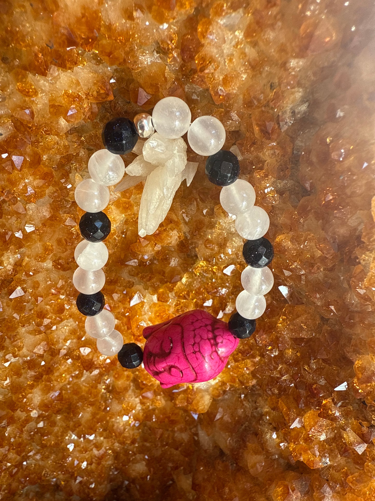 Carved Buddha Head Dyed Hot Pink Howlite with Selenite & Goldstone Bead Bracelet – Medium 7inch