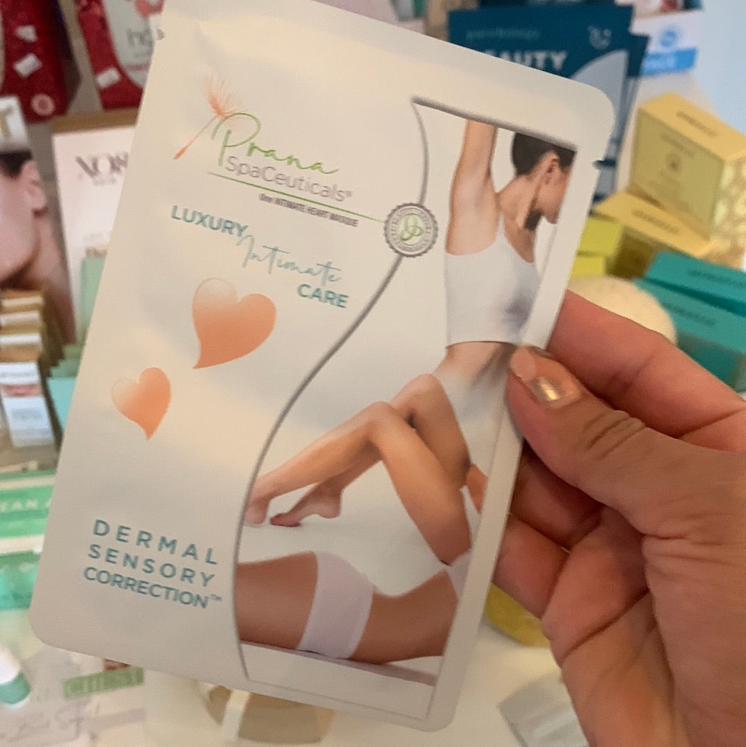 Intimate Heart Sheet Masque